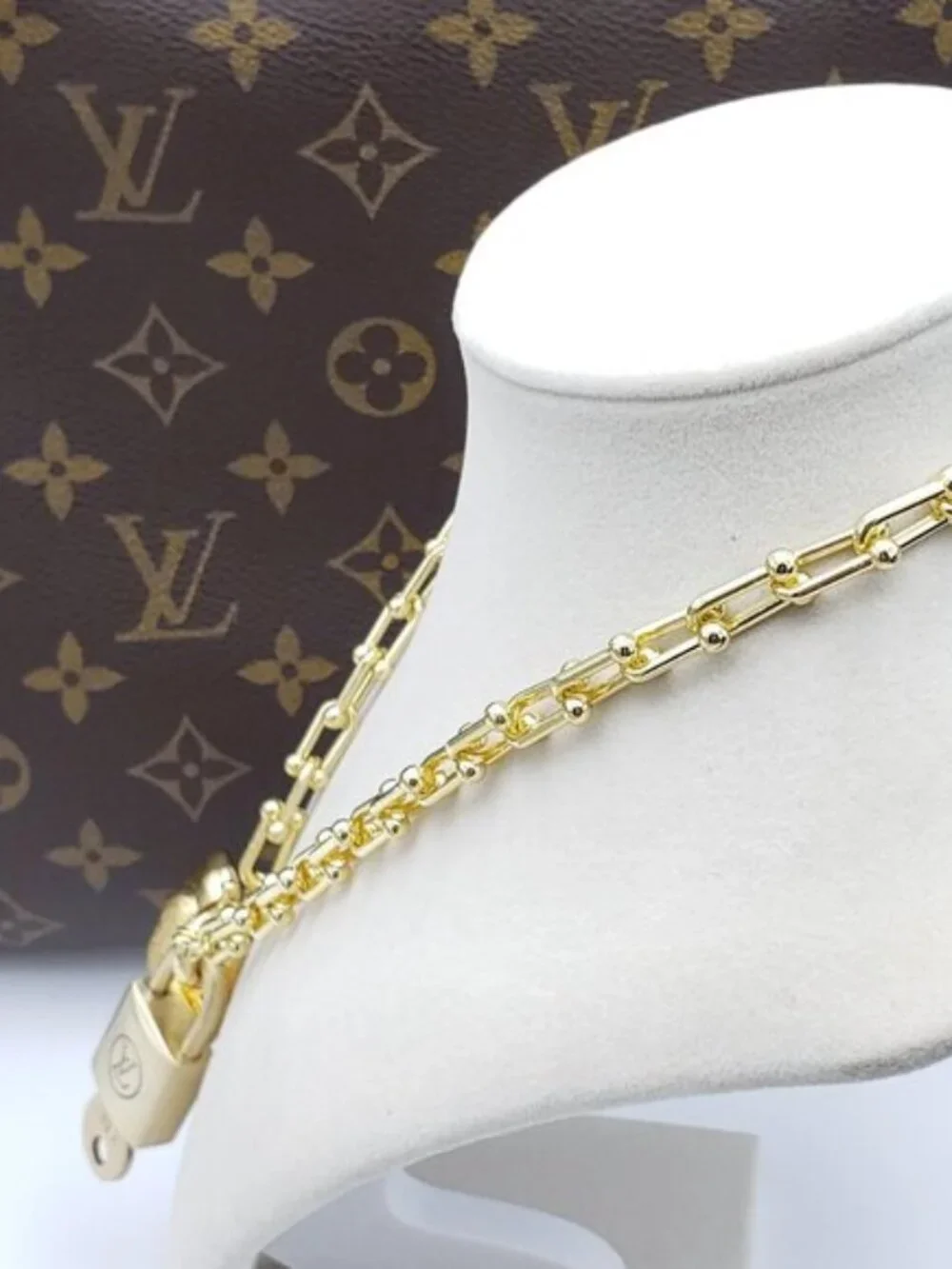 Authentic Louis Vuitton Gold Padlock with Unbranded 18k Gold Plated Necklace - Picture 4 of 10